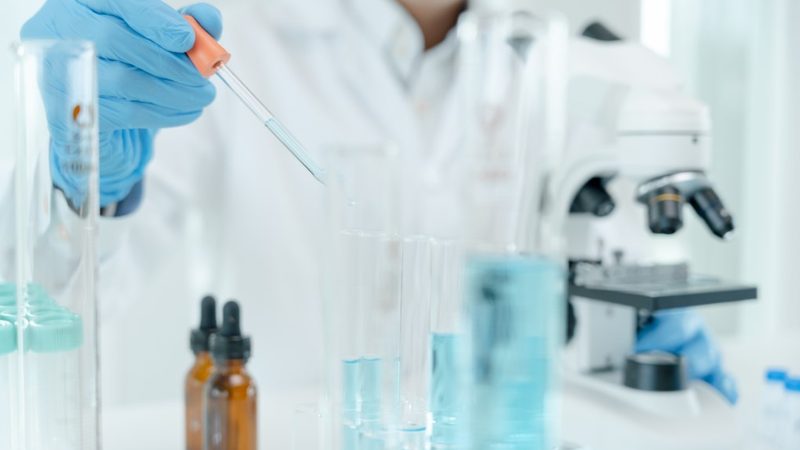 科研引物合成：如何选择合适的引物类型与供应商